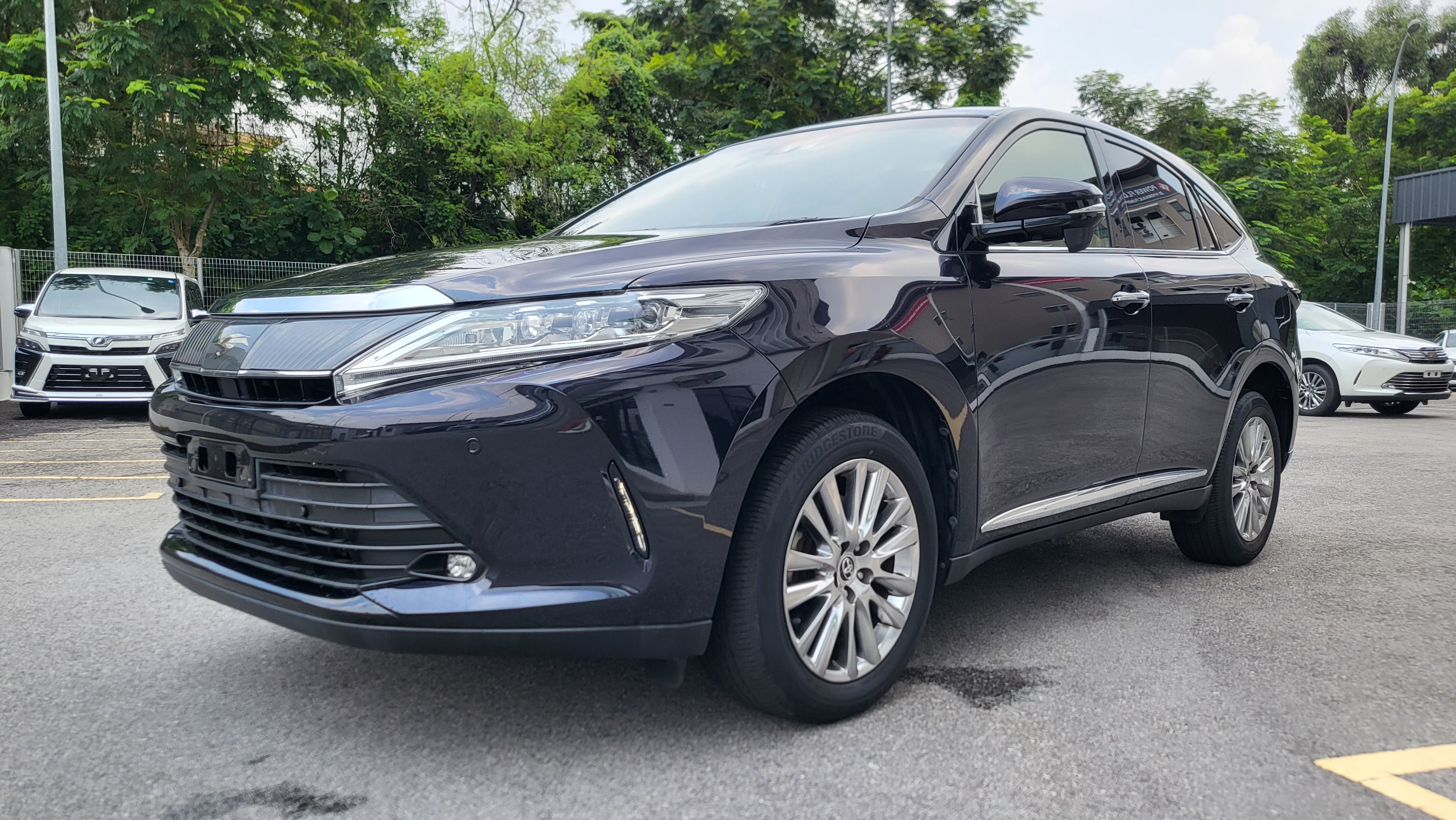 2019 Toyota HARRIER 2.0 PREMIUM (A)