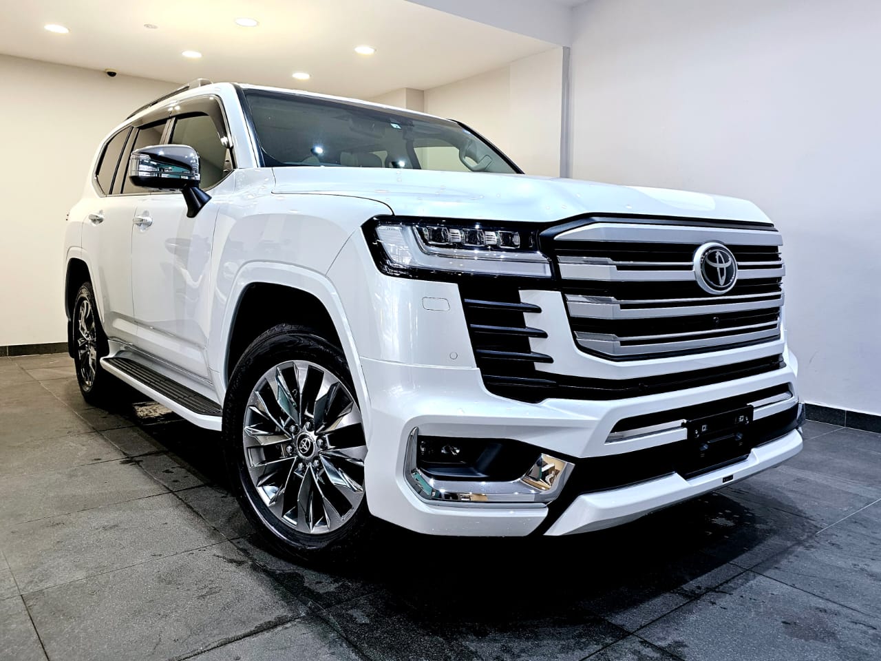 TOYOTA LAND CRUISER  ZX 3.3 TWIN TURBO DIESEL 2022 (FACELIFT)